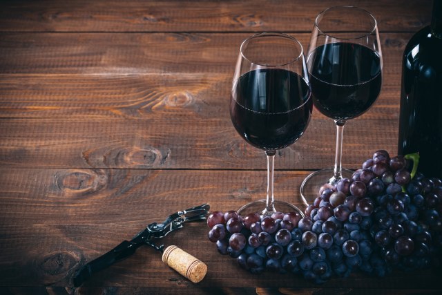 Naučnik otkriva: Zašto se neki ljudi brže napiju?